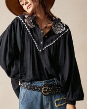 Load image into Gallery viewer, Sierra Embroidered shirt