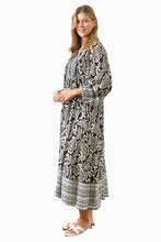 Load image into Gallery viewer, Cuevas Dress - Black