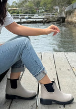 Load image into Gallery viewer, Jam Boot  - Cool Grey