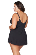 Load image into Gallery viewer, Delacroix Multifit Cup Swimdress - Recycled Hues Black