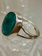 Load image into Gallery viewer, Indian Emerald Oval Sterling Silver Ring