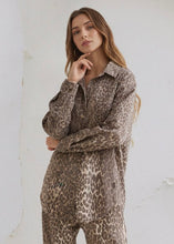 Load image into Gallery viewer, Button Down Denim Shacket - Leopard