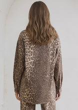 Load image into Gallery viewer, Button Down Denim Shacket - Leopard