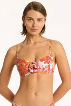 Load image into Gallery viewer, Daisyfield Balconette Bra