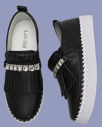 Fringe Detail Leather Loafer - Black