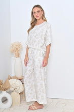 Load image into Gallery viewer, Wide Leg Pant - Beige Print