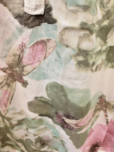 Load image into Gallery viewer, Rosetta Print Top - Pink/Sage Floral Print
