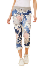 Load image into Gallery viewer, Janja Floral Jogger Pants