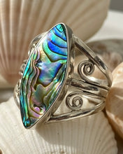 Load image into Gallery viewer, Fancy Ornate Elliptical Sterling Silver Ring - Paua Shell
