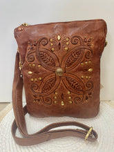 Load image into Gallery viewer, Goa Crossbody Bag - Coconut Camel