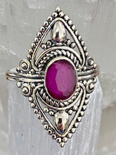 Load image into Gallery viewer, Indian Ruby Filigree Oval Sterling Silver Ring