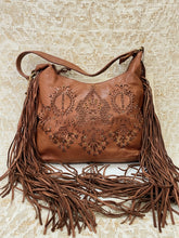 Load image into Gallery viewer, Pacho Fringe Tote -