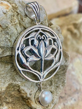 Load image into Gallery viewer, Sterling Silver Pendant - Water Lily with Pearl