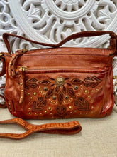 Load image into Gallery viewer, Kadia Pocket Crossbody - Tan