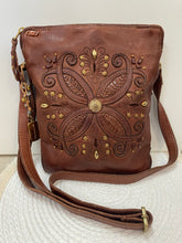 Load image into Gallery viewer, Goa Crossbody Bag - Oak