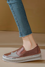 Load image into Gallery viewer, Satin Sneaker With Bling Star - Bronze