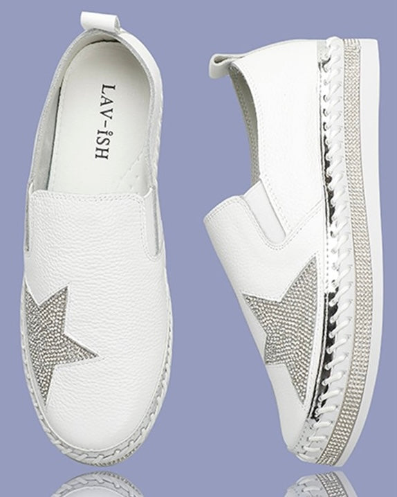 Lav-Ish Sneakers with Bling Star - White