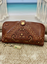 Load image into Gallery viewer, Vessa Wallet - Oak