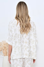 Load image into Gallery viewer, Basic Round Neck Top - Beige Print