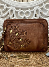 Load image into Gallery viewer, Kali Wallet - Oak