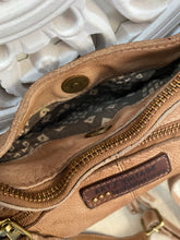 Load image into Gallery viewer, Carrera Zip Round Bag - Taupe