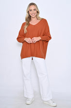 Load image into Gallery viewer, V Neck Jumper - Rust