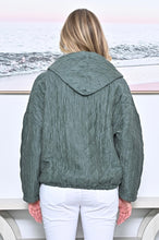 Load image into Gallery viewer, Star Pocket Padded Jacket – Khaki