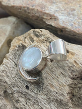 Load image into Gallery viewer, New Moon Pendant - Mother Of Pearl