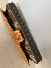 Load image into Gallery viewer, Merida Cowhide and Tooling Leather Sunflower Zippered Wallet - Tan &amp; White