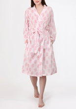 Load image into Gallery viewer, Dressing Gown/Robe - Pink Paisley
