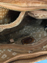 Load image into Gallery viewer, Palais Shoulder Bag - Honey