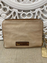 Load image into Gallery viewer, Kali Wallet - Cream