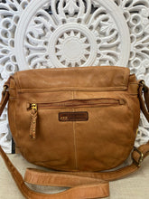 Load image into Gallery viewer, Palais Shoulder Bag - Honey
