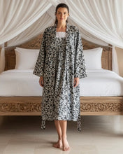 Load image into Gallery viewer, Dressing Gown/Robe -Black Flower Print