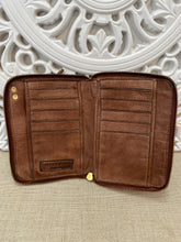 Load image into Gallery viewer, Kali Wallet - Oak