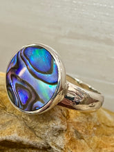 Load image into Gallery viewer, Sterling Silver Ring - Paua Shell