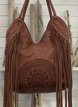 Load image into Gallery viewer, Wilder Tassel Tote - Oak