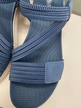 Load image into Gallery viewer, Flat Elastic Strap Sandals - Blue