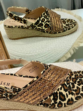 Load image into Gallery viewer, Kylie Wedge Sandals - Leopard