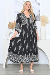 Meadow Muse Maxi Dress - Black Floral