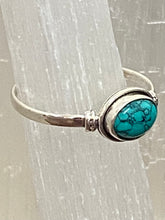 Load image into Gallery viewer, Turquoise Oval Sterling Silver Ring