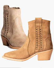Load image into Gallery viewer, Celine Ankle Boots - Camel