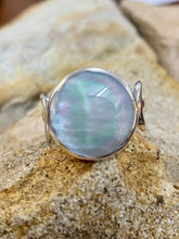 Load image into Gallery viewer, Triple Goddess Ring - Mother Of Pearl