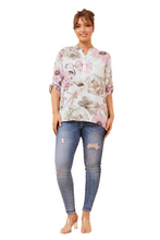 Load image into Gallery viewer, Rosetta print top in pink sage with mandarin collar and hi-low hem