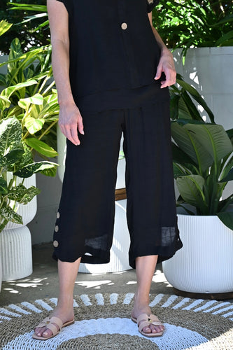 Breeze Cropped Pants - Black