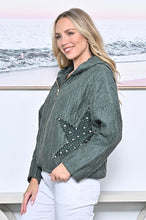 Load image into Gallery viewer, Star Pocket Padded Jacket – Khaki