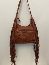 Load image into Gallery viewer, Pacho Fringe Tote -