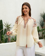 Load image into Gallery viewer, Embroidered Azteca Folk Top