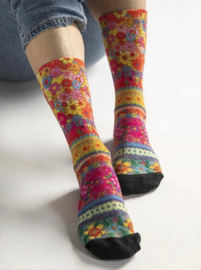 Weekend Socks - Colourful Flowers