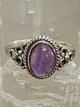 Load image into Gallery viewer, Amethyst Filigree Oval Sterling Silver Ring